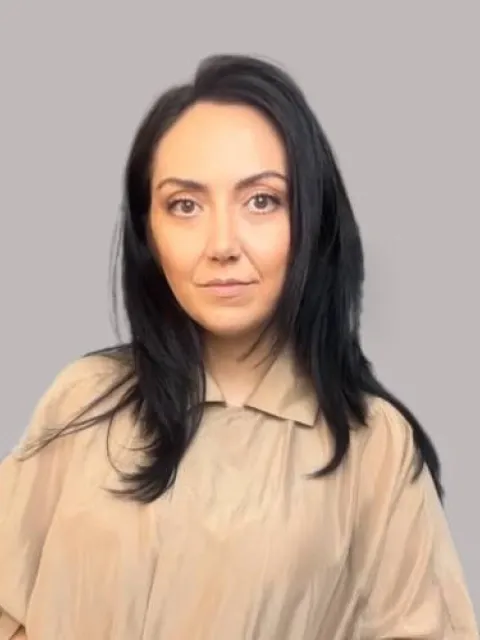 Михаела Михайлова